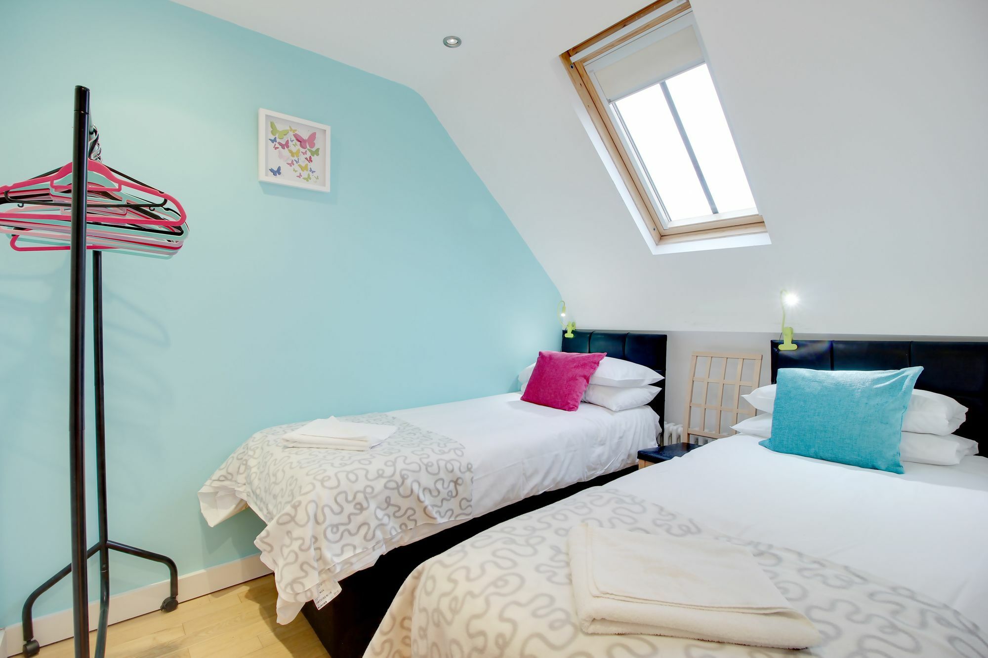 Majestic Mews Apartment With Free Parking - By My Getaways Hove Extérieur photo